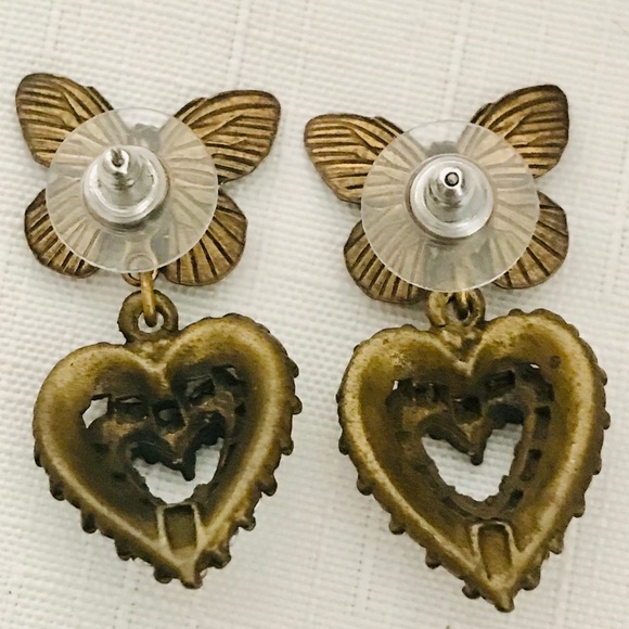 Earrings~Iridescent Hearts & Butterflyโs / Host Pick - Picture 3 of 12